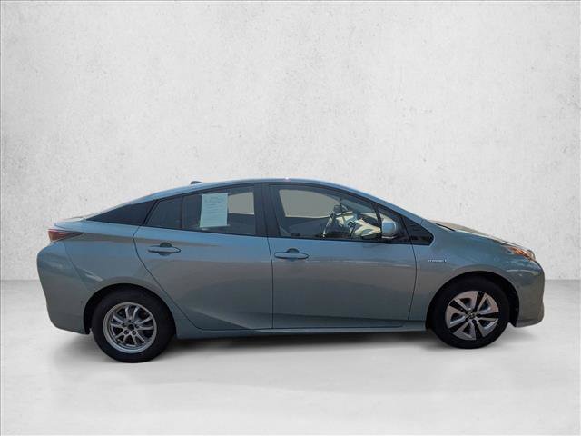 Used 2017 Toyota Prius Two w/ Prius Two Safety Plus Package FWD image 4