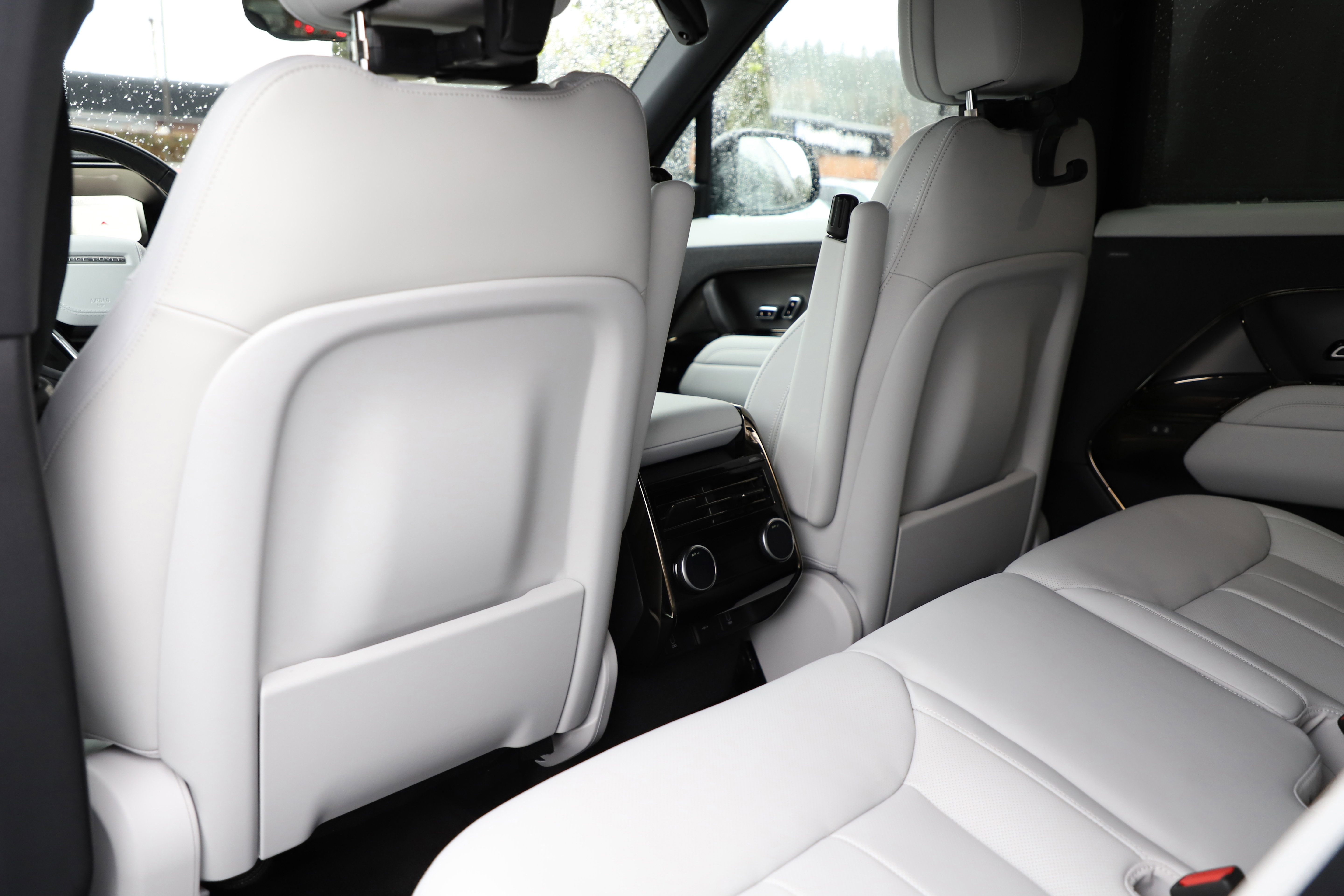 New 2026 Land Rover Range Rover Sport SE image 15