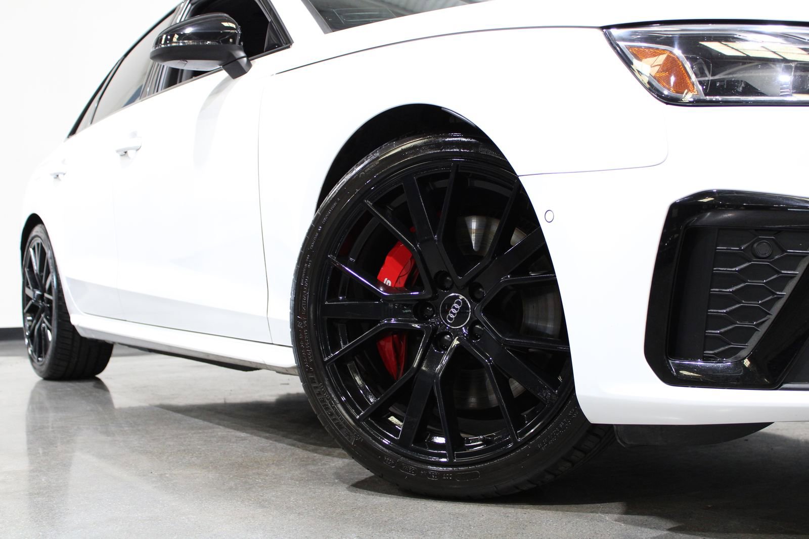 Used 2021 Audi S4 Prestige w/ Prestige Package image 3