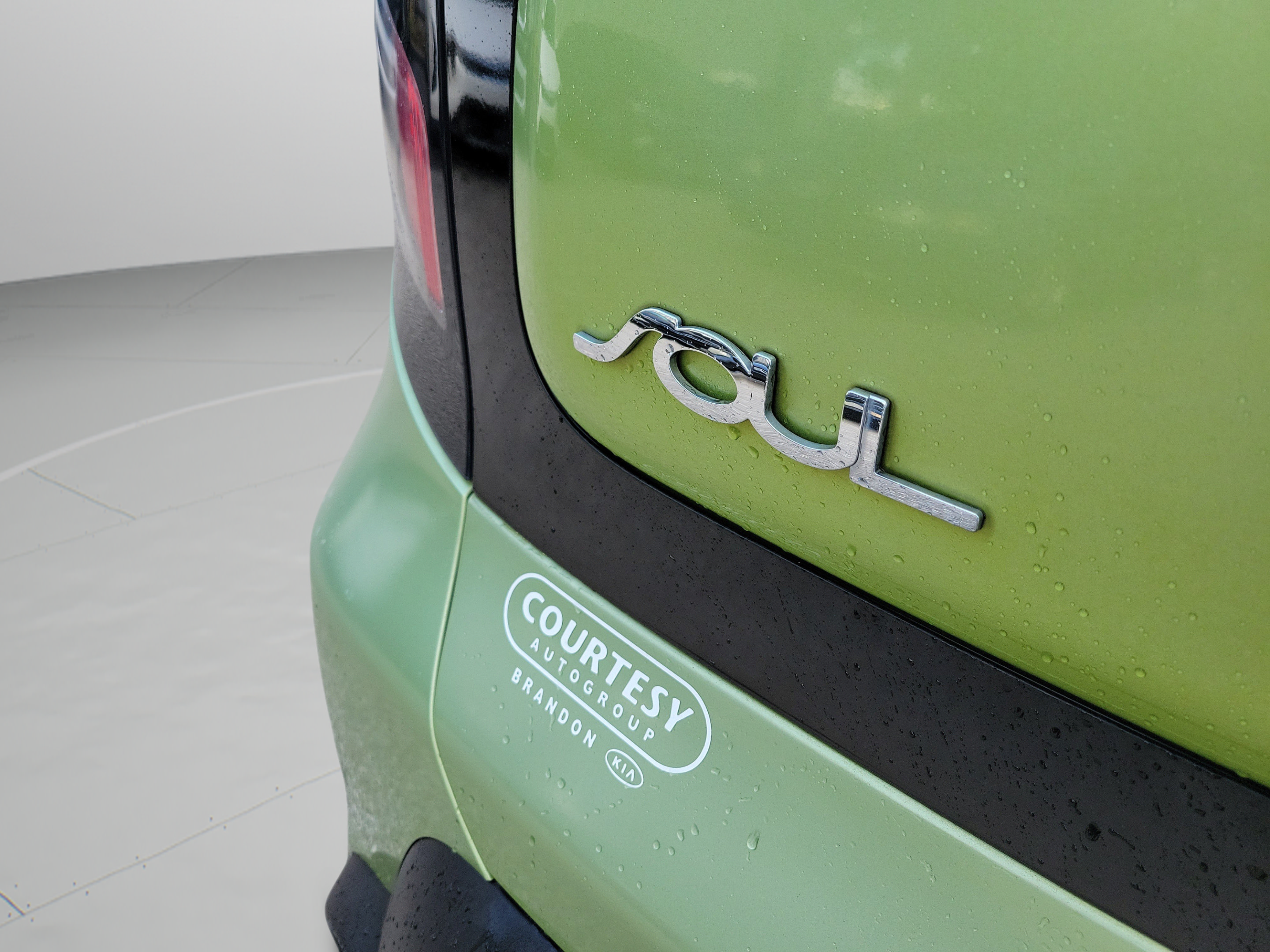 Used 2015 Kia Soul FWD image 31