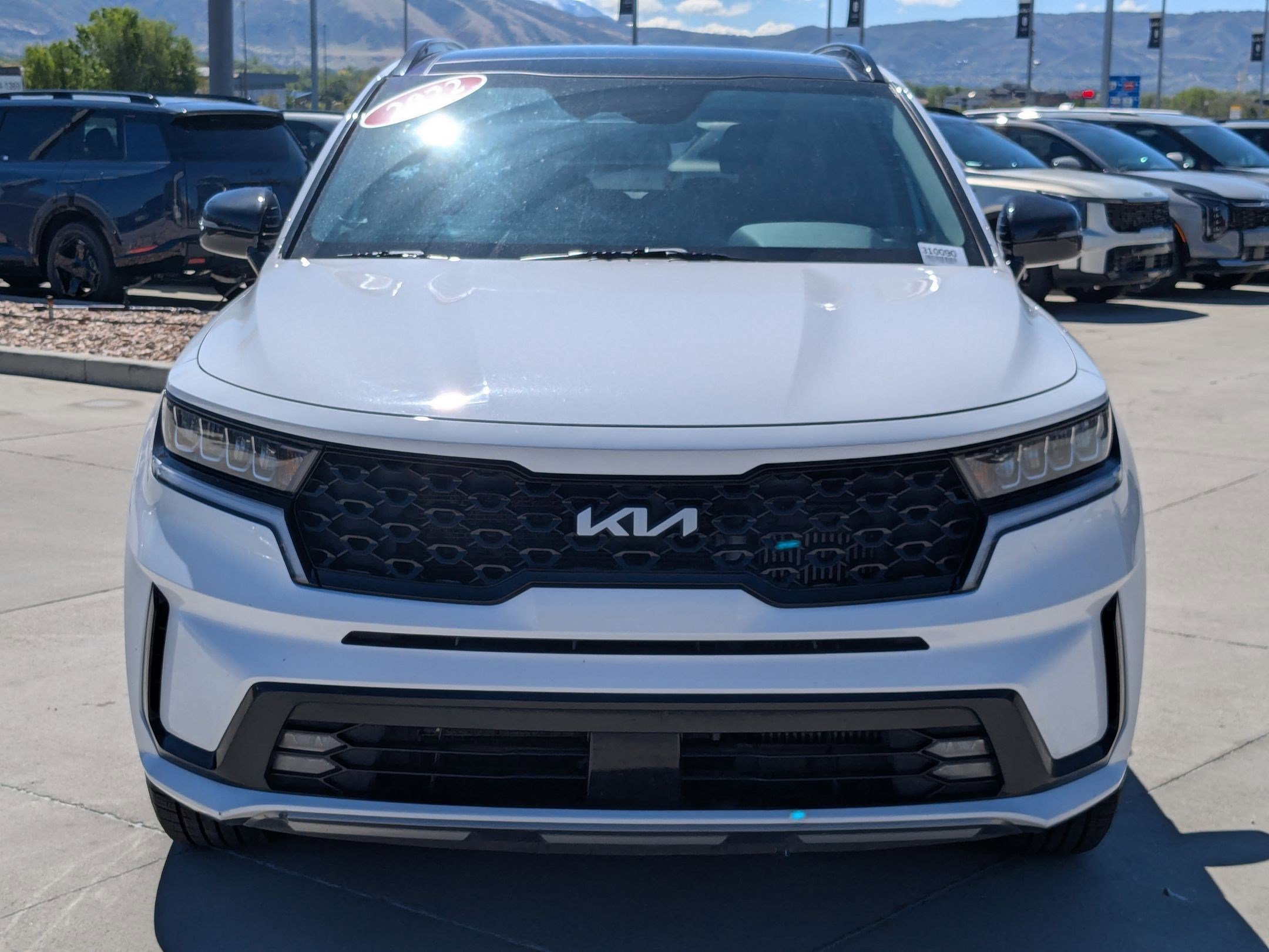 Used 2022 Kia Sorento EX w/ Panoramic Sunroof Package FWD image 8