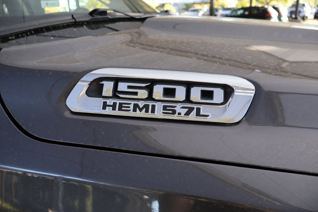 Used 2019 RAM 1500 Laramie AWD/4WD image 70