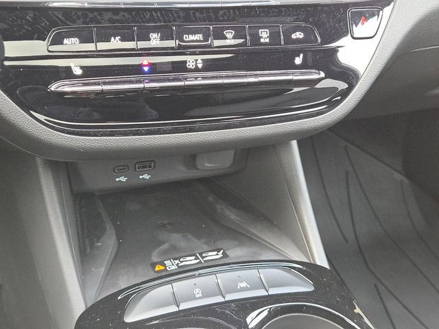 New 2026 Buick Envista Sport Touring FWD image 8