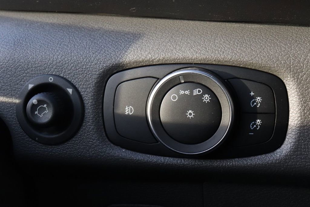 Used 2025 Ford Transit 350 XL image 37