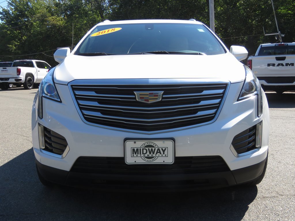 Used 2018 Cadillac XT5 AWD image 3
