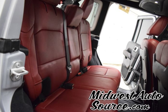 Used 2024 Jeep Wrangler Unlimited Rubicon 392 image 33