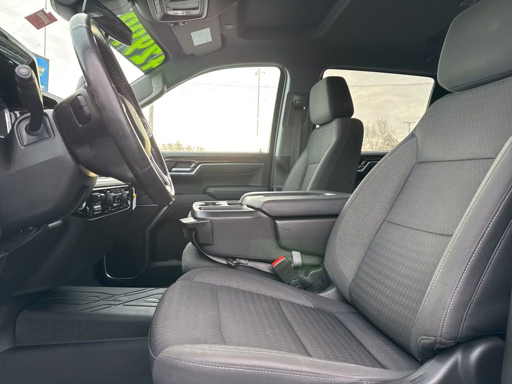 Used 2022 Chevrolet Silverado 1500 RST image 17