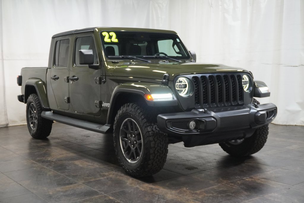 Used 2022 Jeep Gladiator Overland w/ LED Lighting Group