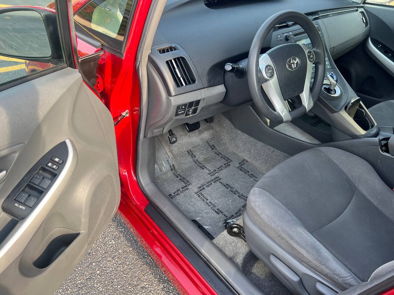 Used 2011 Toyota Prius Two FWD image 14
