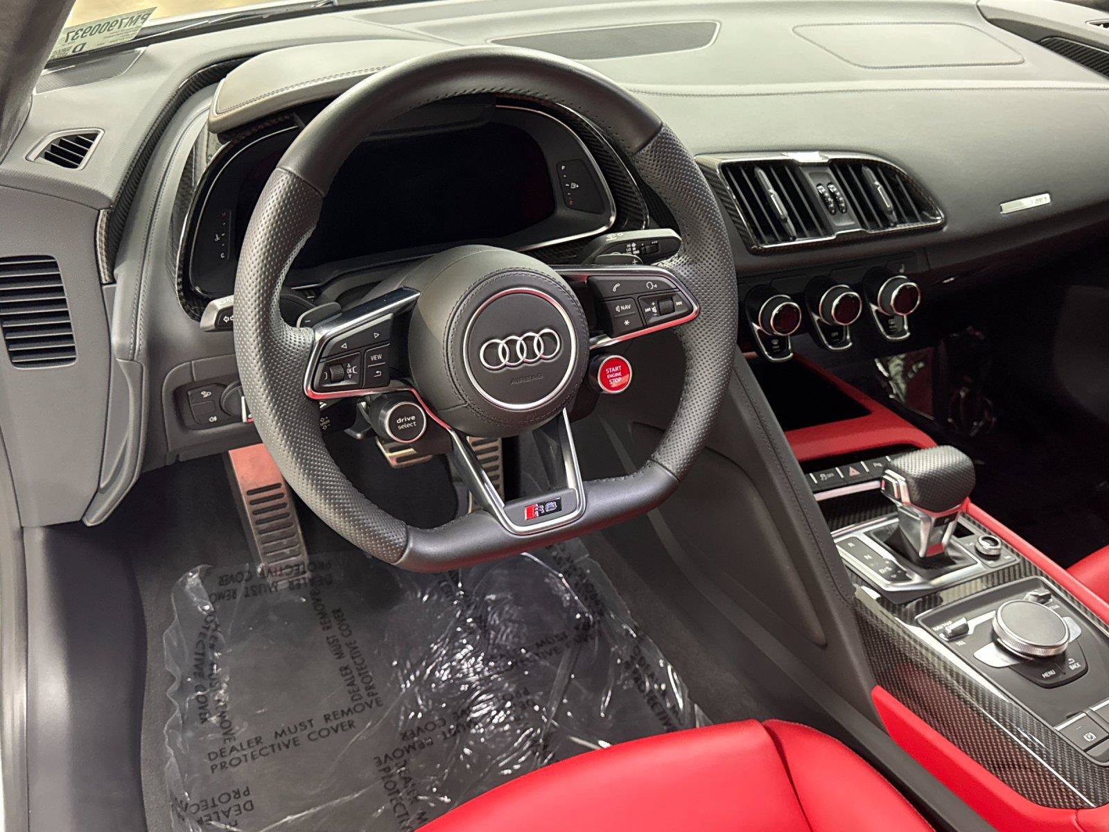 Used 2021 Audi R8 V10 RWD image 13