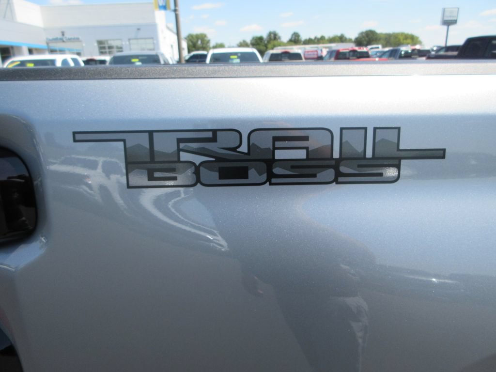 New 2026 Chevrolet Silverado 2500 LT AWD/4WD image 13