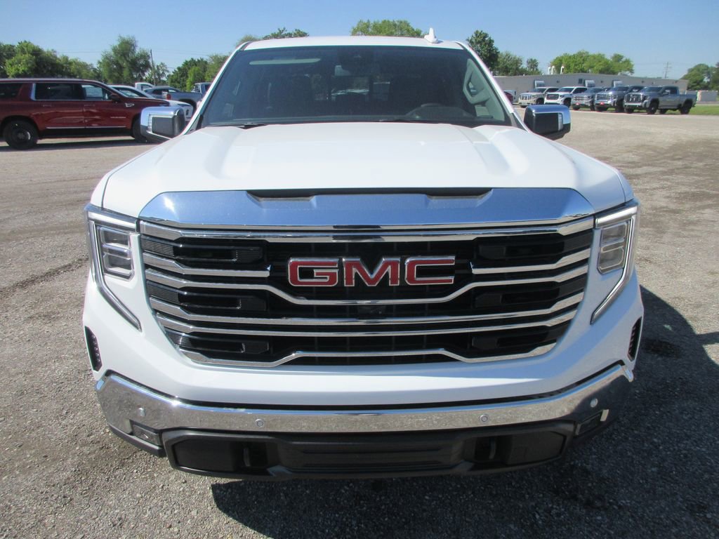 New 2026 GMC Sierra 1500 SLT w/ SLT Premium Plus Package AWD/4WD image 12