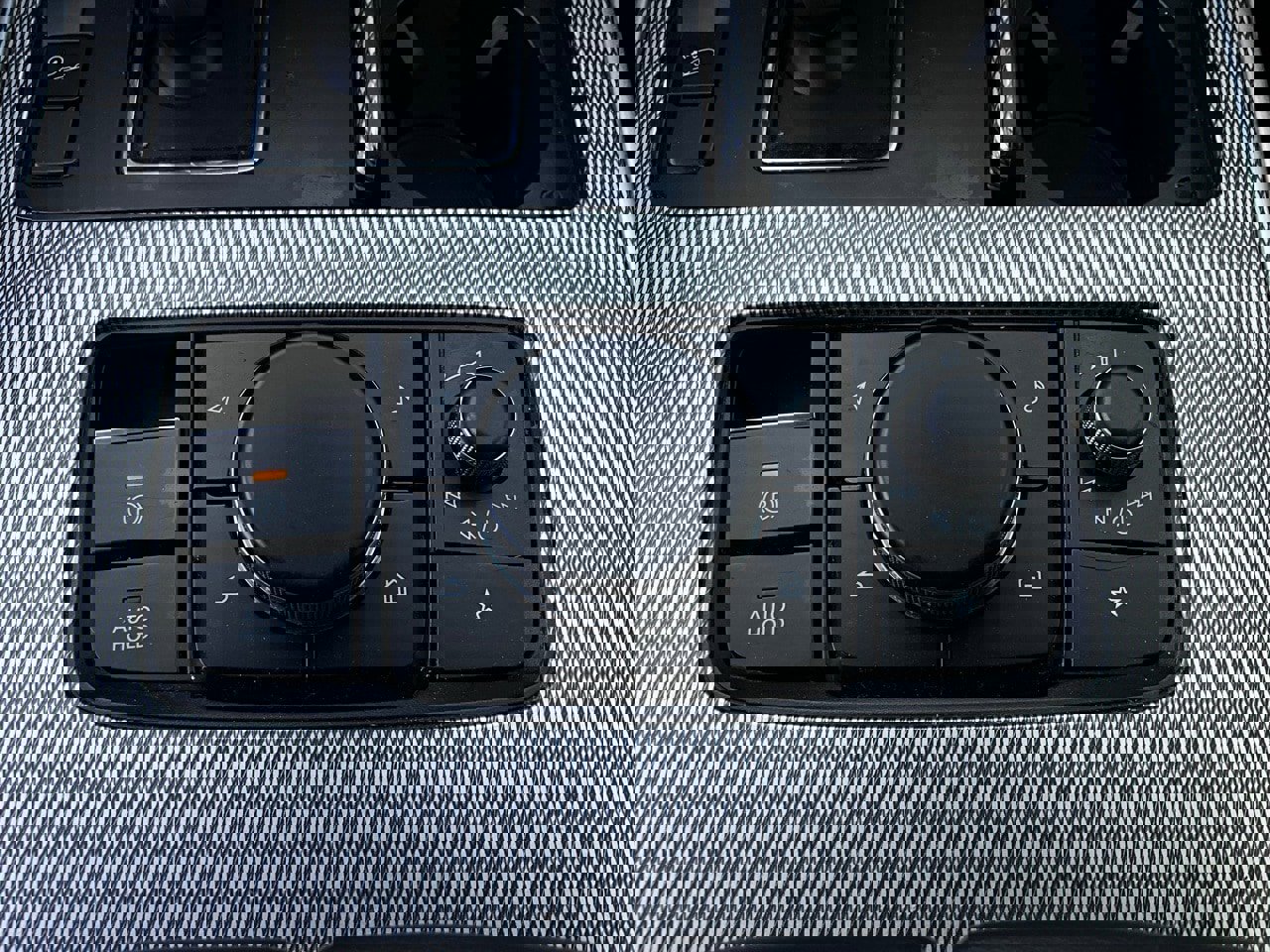 Used 2025 MAZDA CX-70 3.3 Turbo w/ Preferred Package image 24