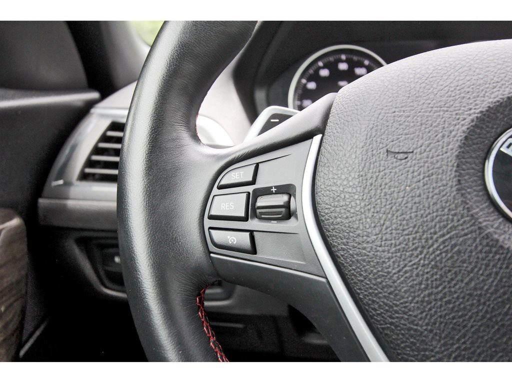 Used 2020 BMW 230i Convertible w/ Premium Package RWD image 14