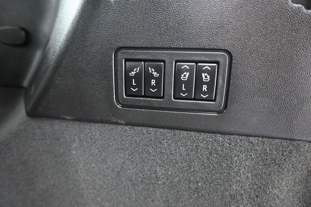 Used 2023 Cadillac XT6 Sport AWD/4WD image 61