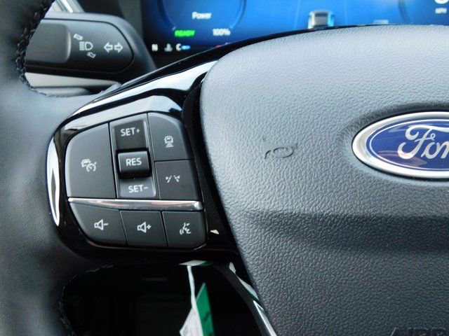 New 2026 Ford Escape Platinum w/ Premium Technology Package image 32