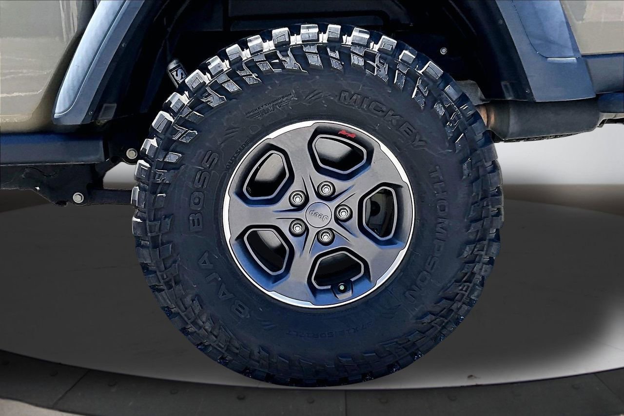 Used 2020 Jeep Gladiator Rubicon AWD/4WD image 34