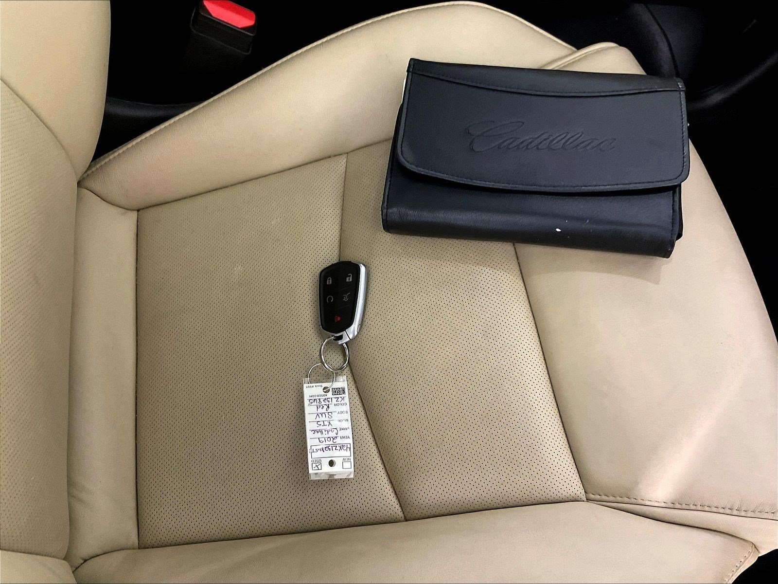 Used 2019 Cadillac XT5 Luxury AWD/4WD image 35
