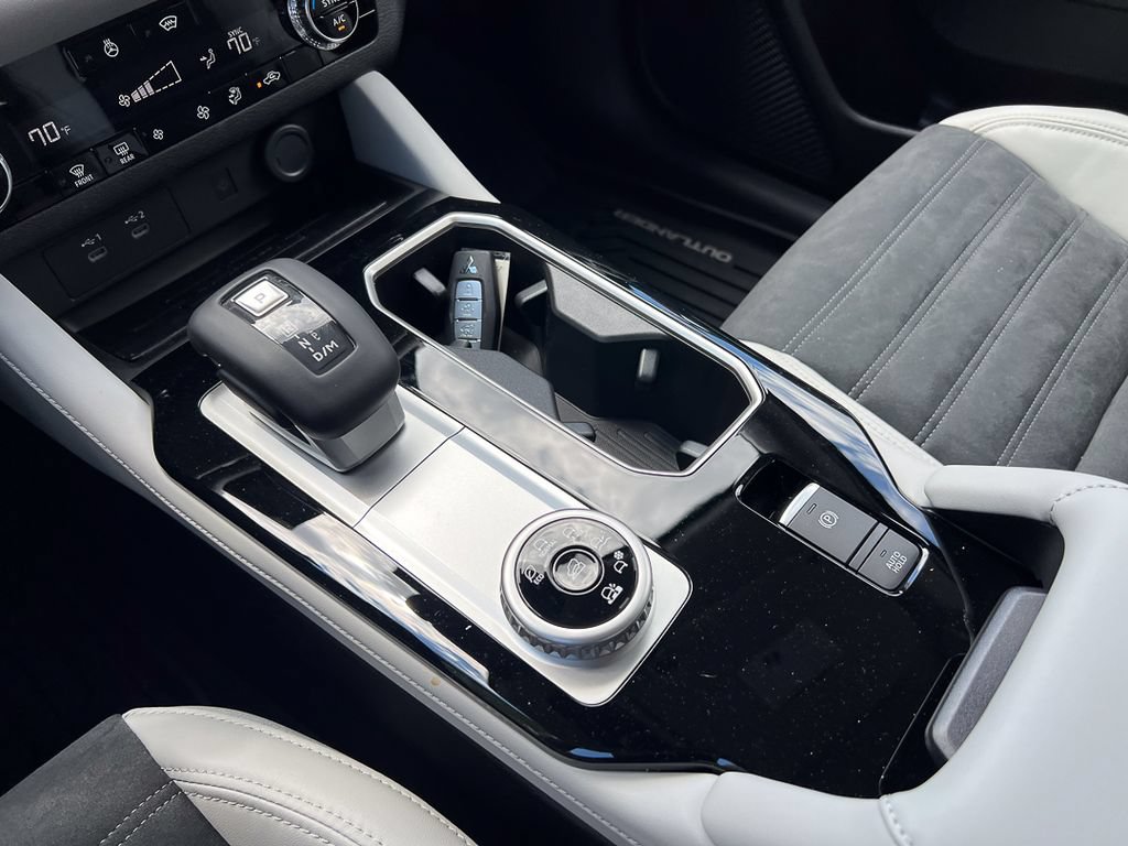 New 2026 Mitsubishi Outlander SE AWD/4WD image 28