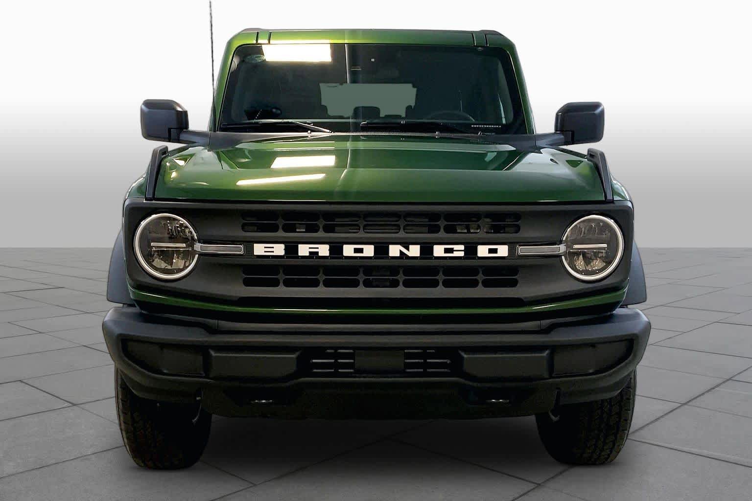 Used 2025 Ford Bronco Big Bend AWD/4WD image 3