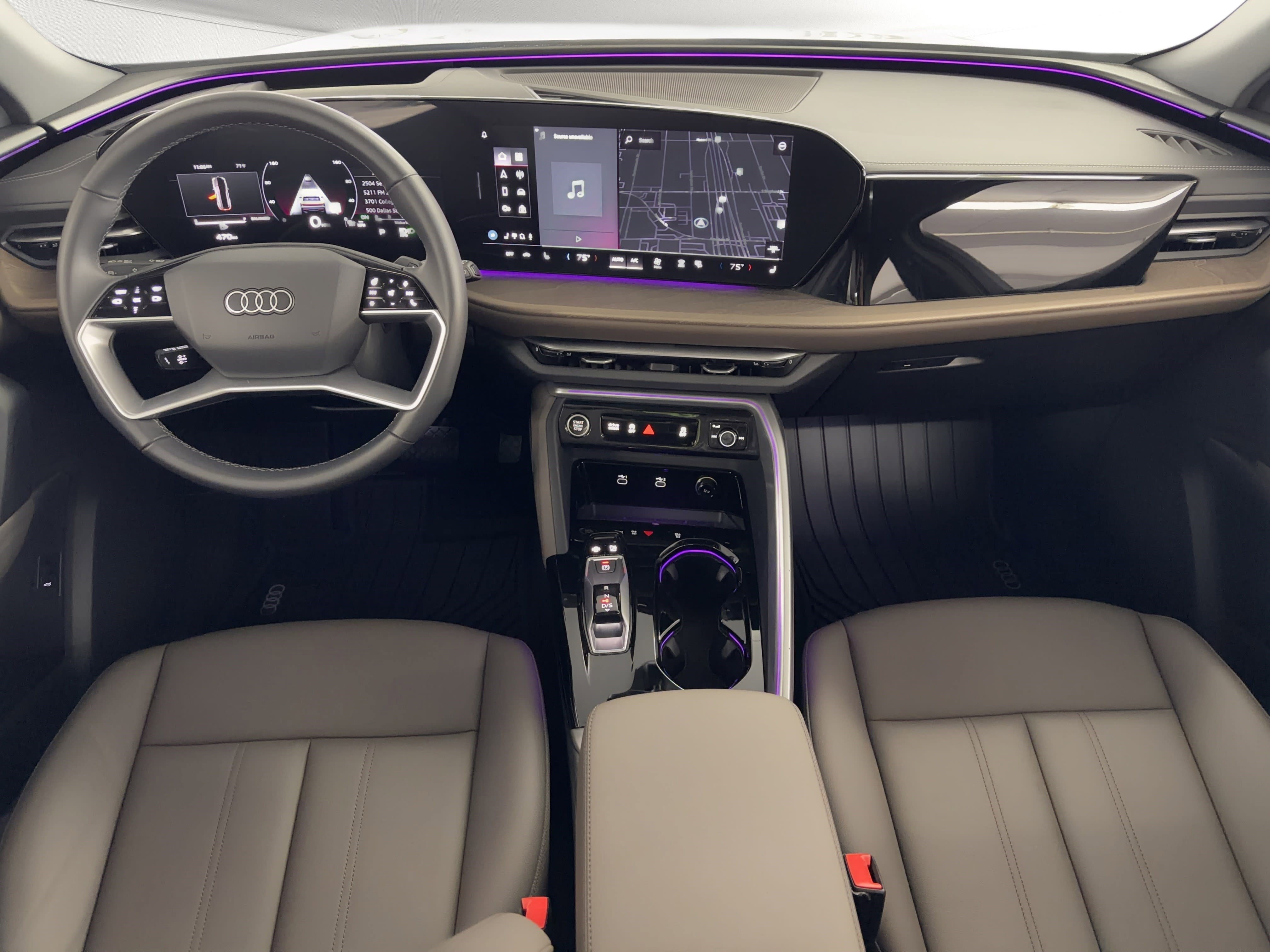 Certified 2025 Audi Q5 Premium w/ Premium Plus AWD/4WD image 19