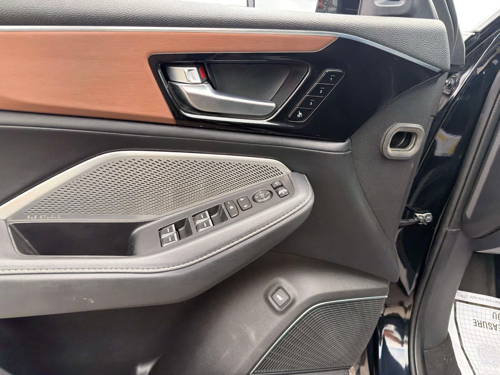 Used 2022 Acura MDX SH-AWD w/ Technology Package image 20