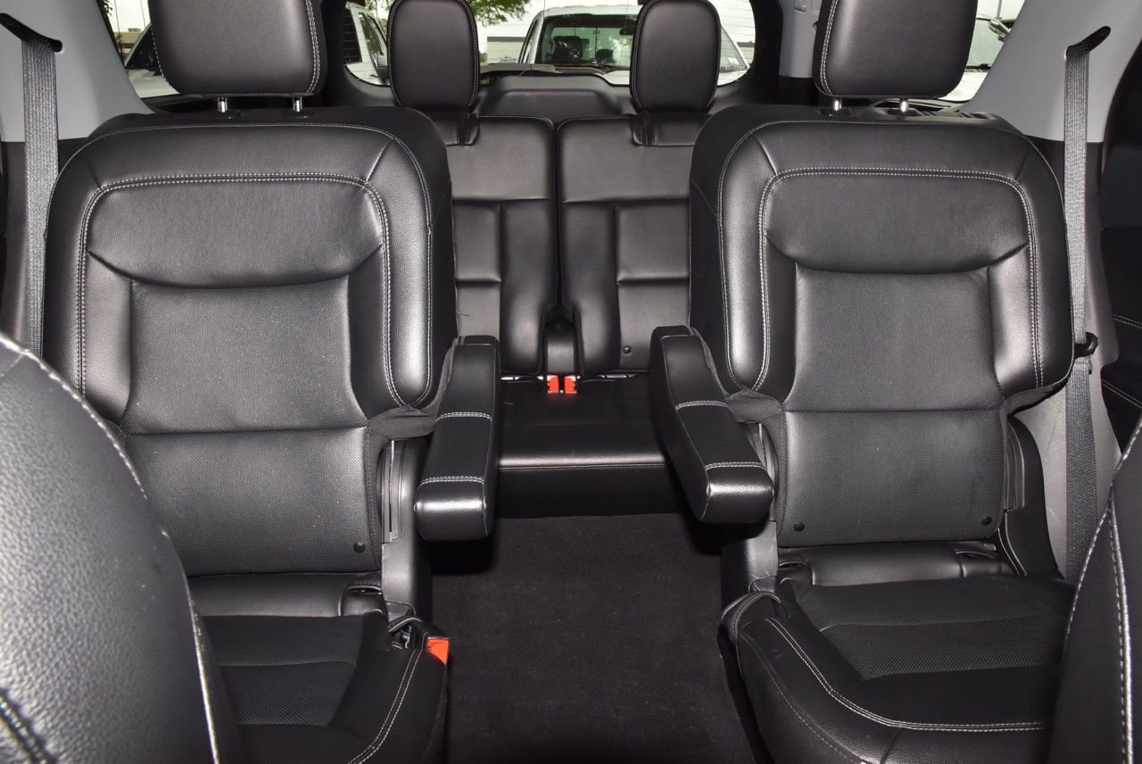 Certified 2024 Ford Explorer Limited w/ Limited Technology Package image 22