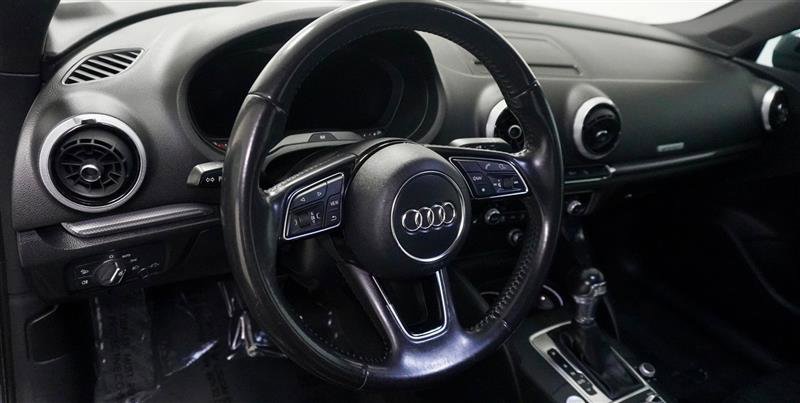 Used 2017 Audi A3 e-tron Premium Plus w/ Technology Package image 11