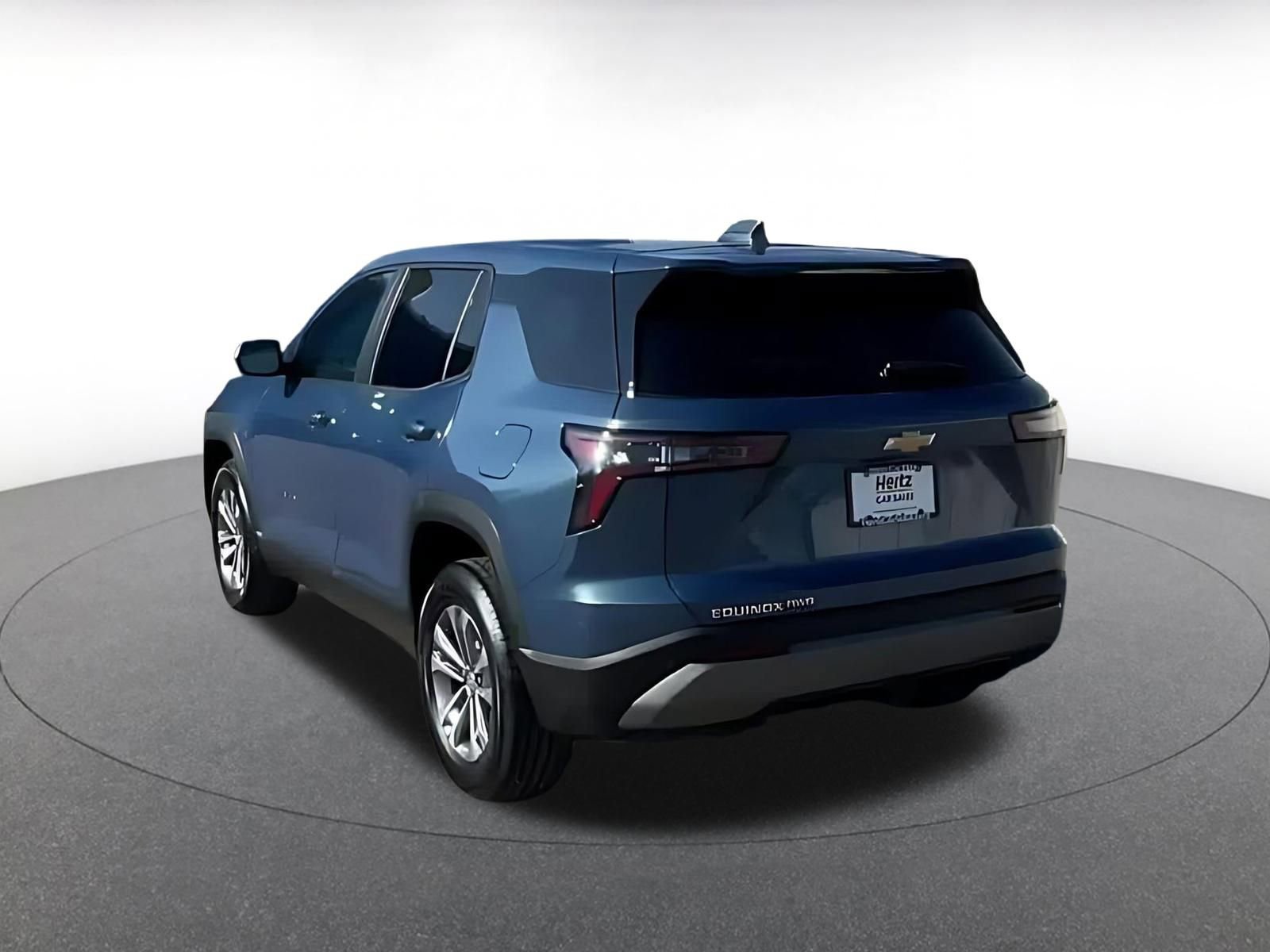 Used 2025 Chevrolet Equinox LT image 11