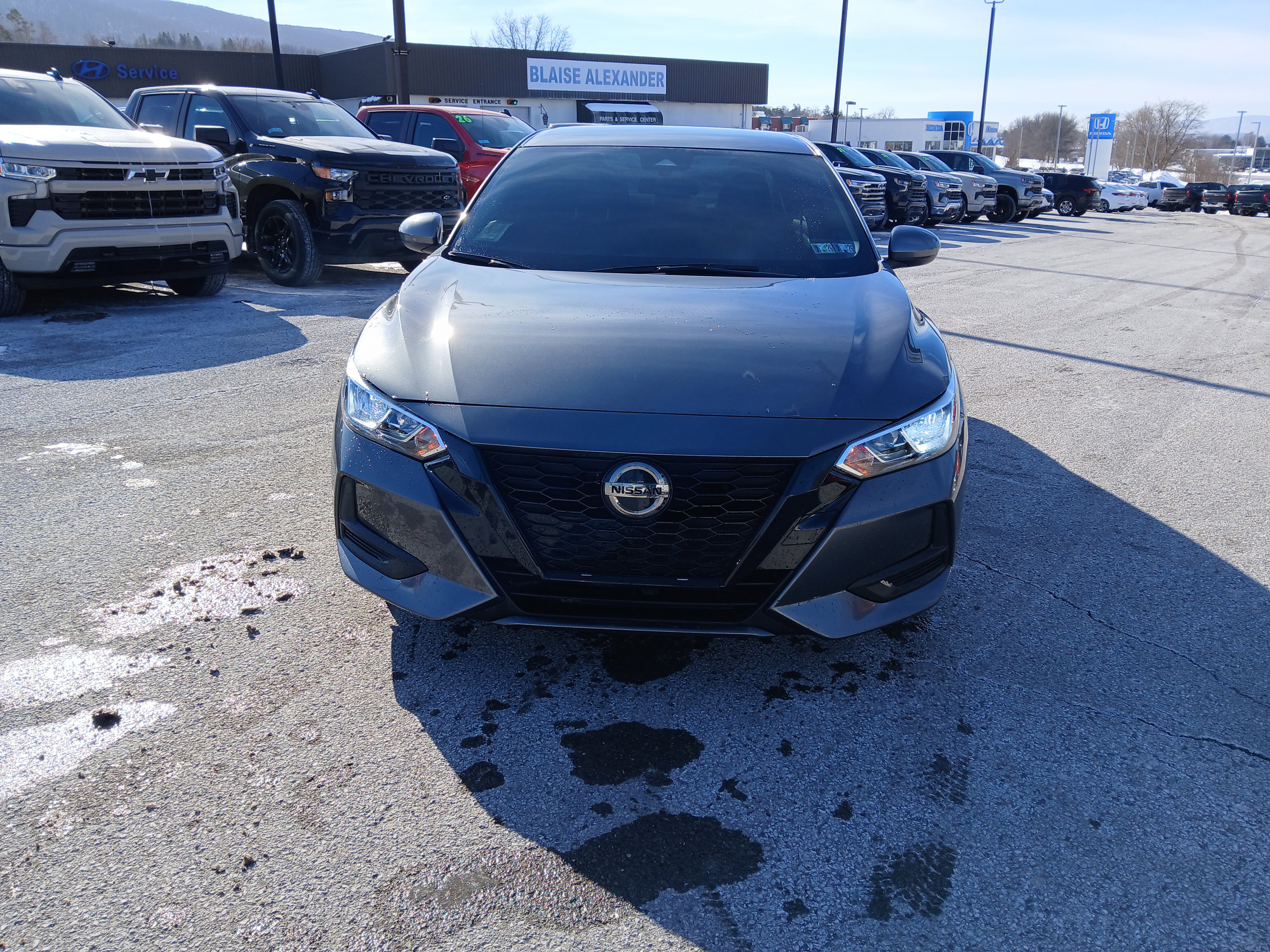 Used 2021 Nissan Sentra SV image 9