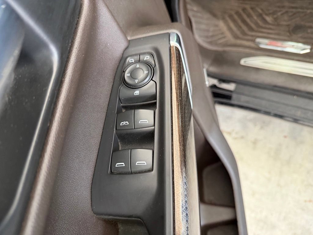 Used 2021 Chevrolet Silverado 1500 LT Trail Boss w/ Convenience Package II AWD/4WD image 39