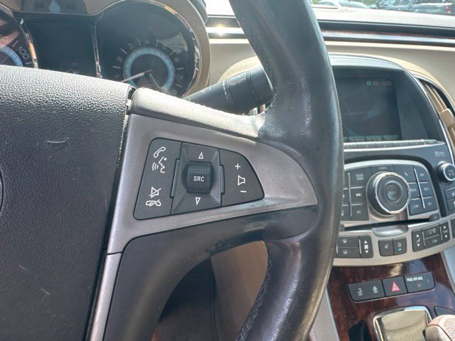 Used 2010 Buick LaCrosse CXS FWD image 22