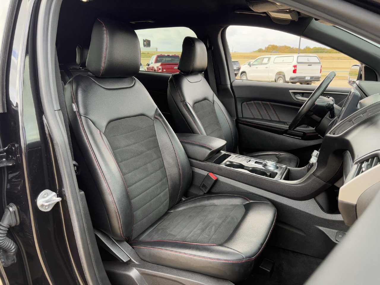 Used 2023 Ford Edge ST-Line AWD/4WD image 30