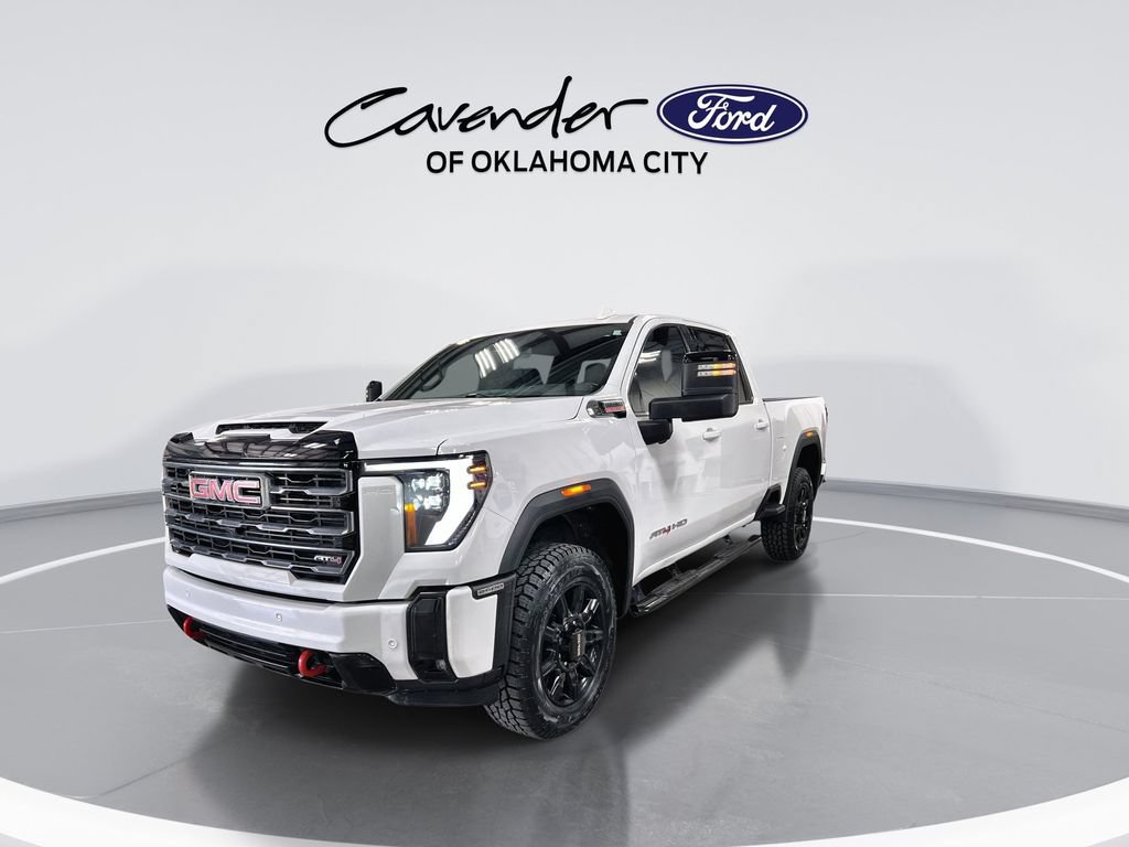 Used 2025 GMC Sierra 2500 AT4 AWD/4WD image 4