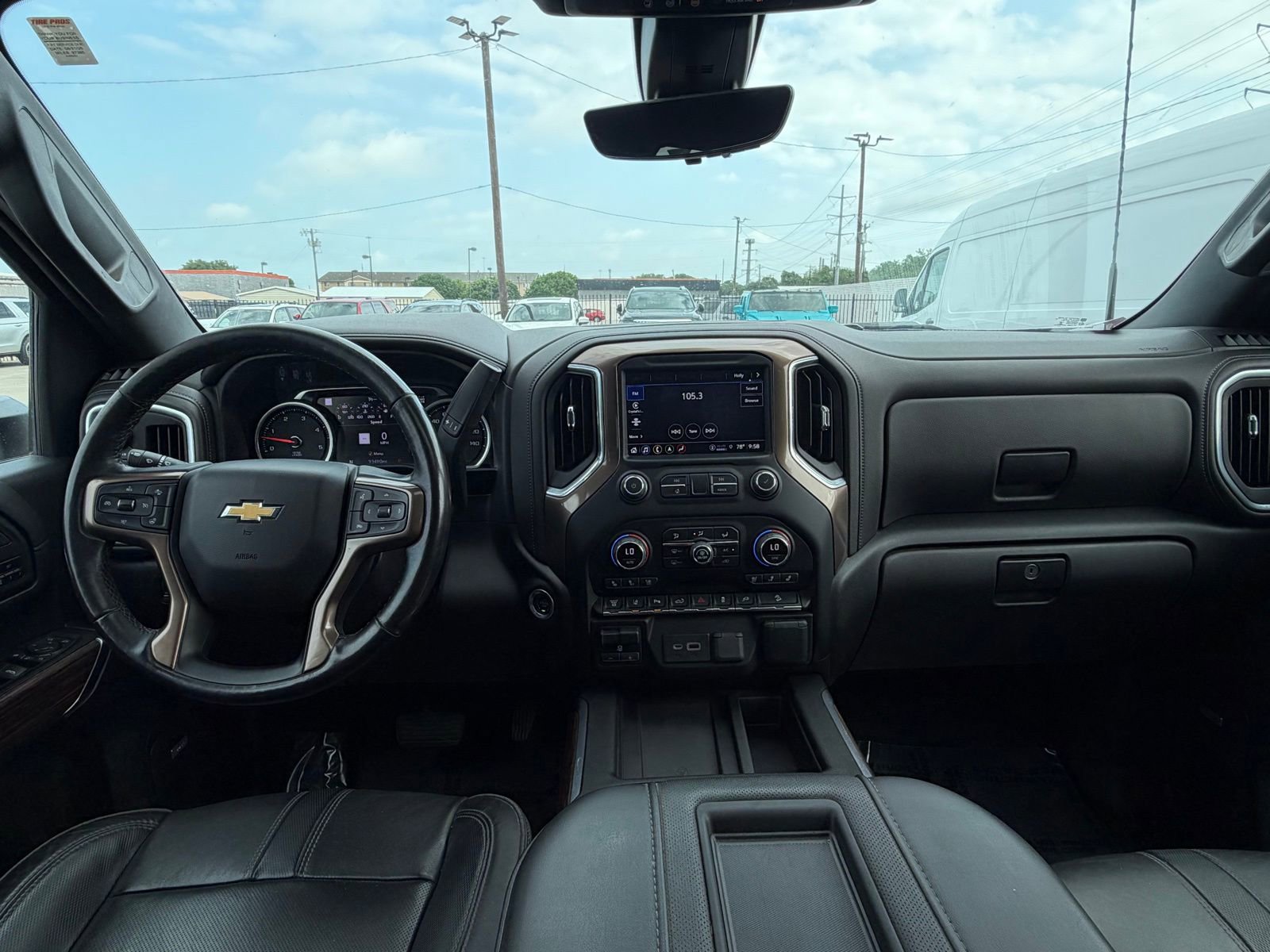 Used 2022 Chevrolet Silverado 3500 High Country w/ Z71 Off-Road Package AWD/4WD image 12