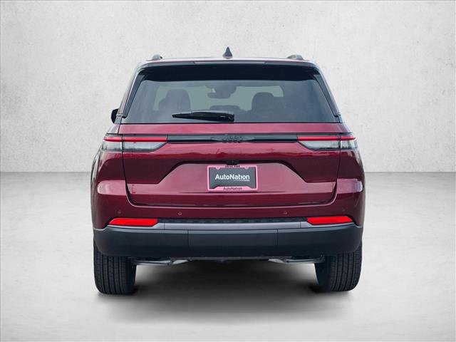 New 2026 Jeep Grand Cherokee Altitude RWD image 8