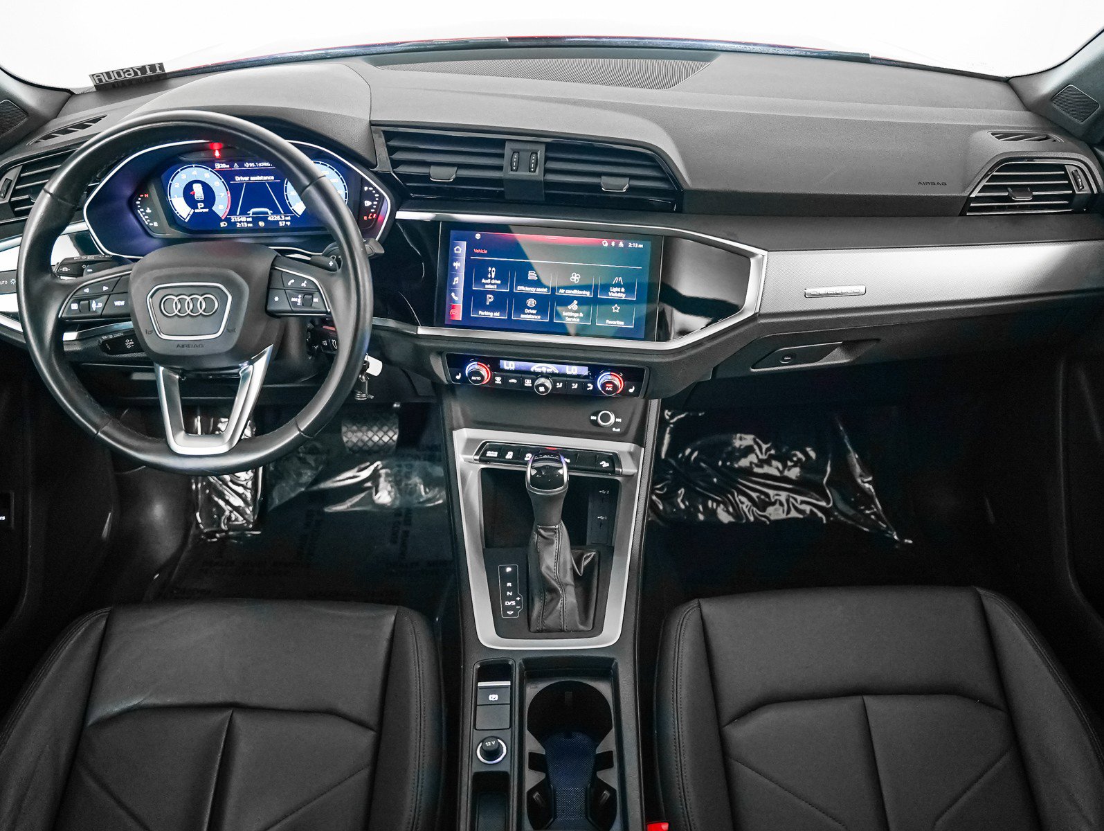 Used 2023 Audi Q3 2.0T Premium image 12