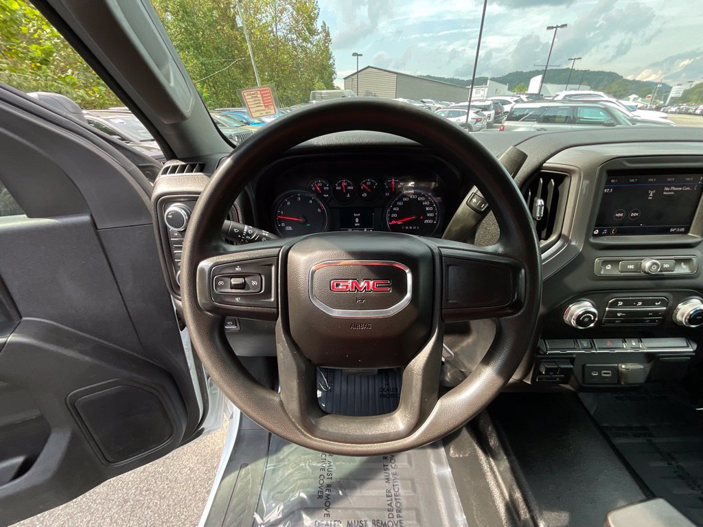 Used 2023 GMC Sierra 3500 Pro w/ Gooseneck/5TH Wheel Package AWD/4WD image 13