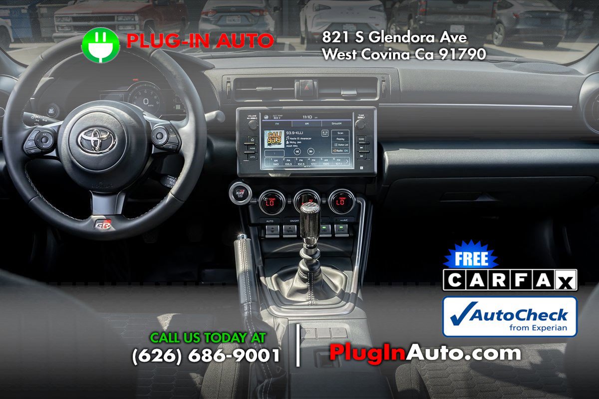Used 2022 Toyota GR86 w/ ALL Weather Mat Package (TMS) image 15