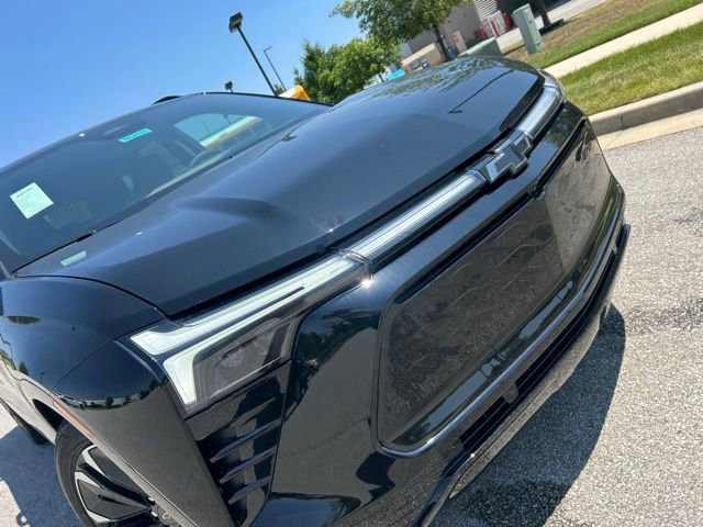 New 2025 Chevrolet Blazer EV RS RWD image 11