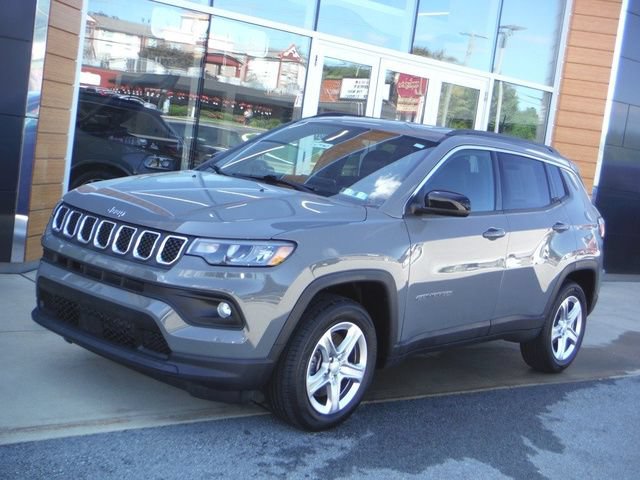 Certified 2023 Jeep Compass Latitude w/ Convenience Group