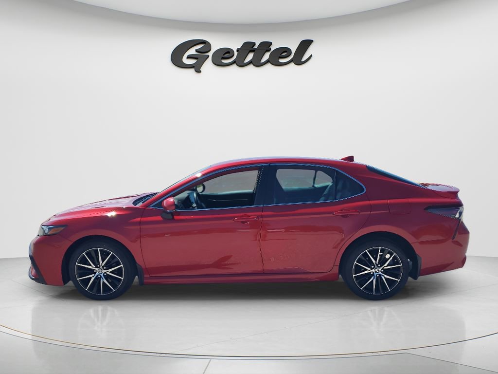 Certified 2022 Toyota Camry SE image 15