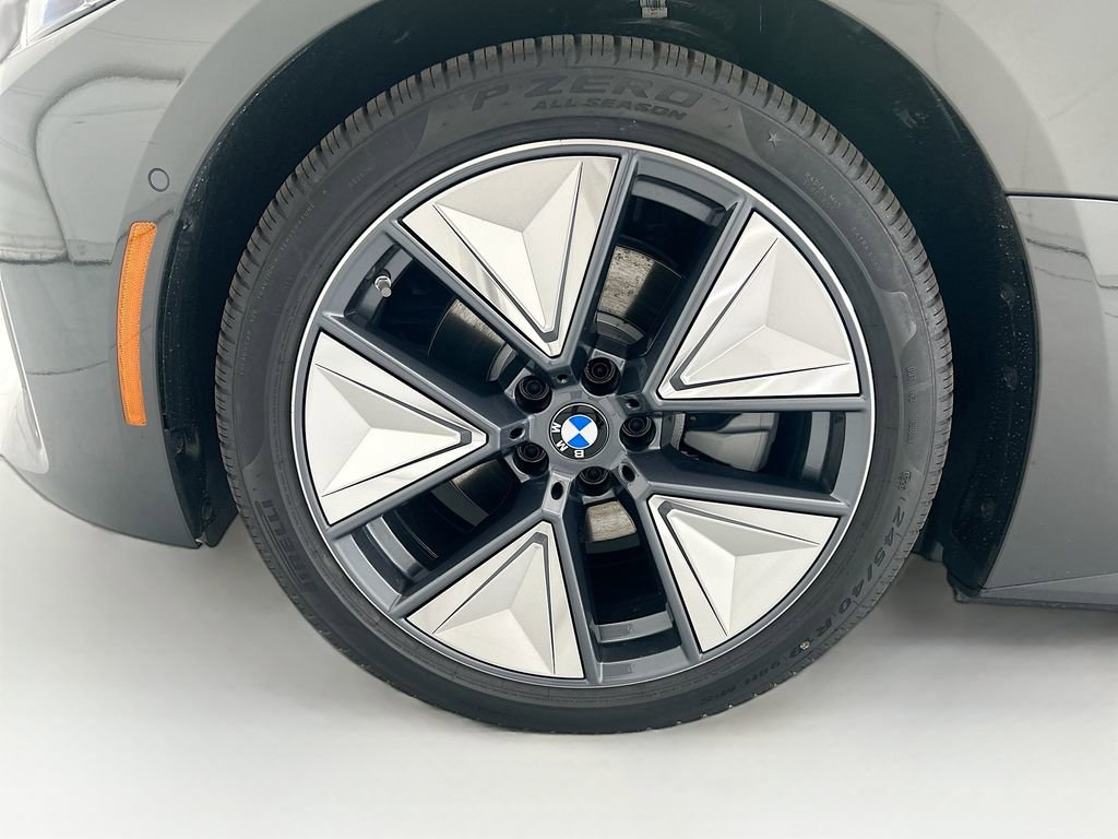 New 2026 BMW i4 eDrive40 w/ Premium Package RWD image 29