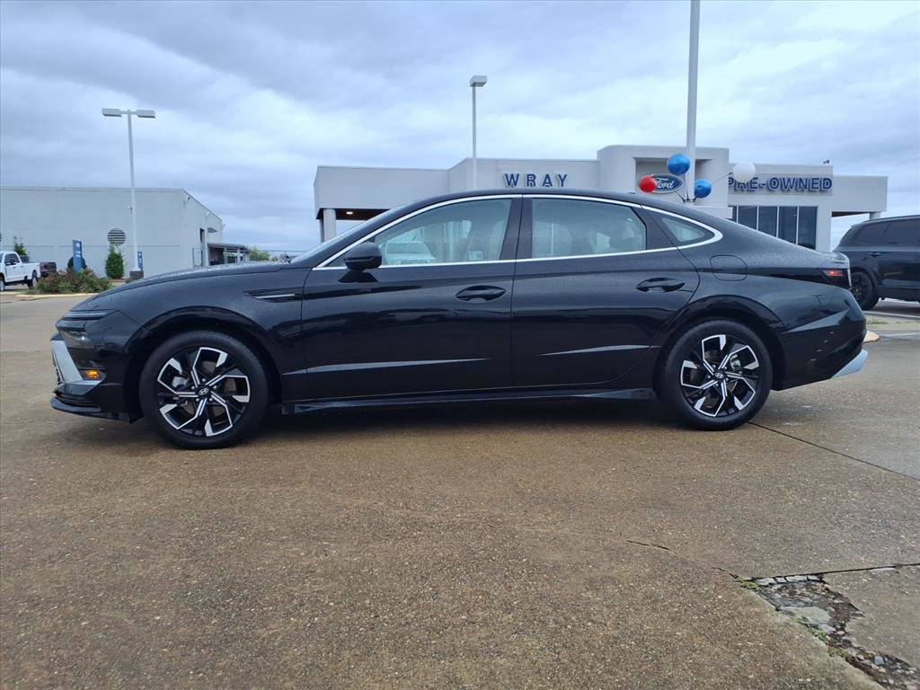 Used 2025 Hyundai Sonata SEL image 2