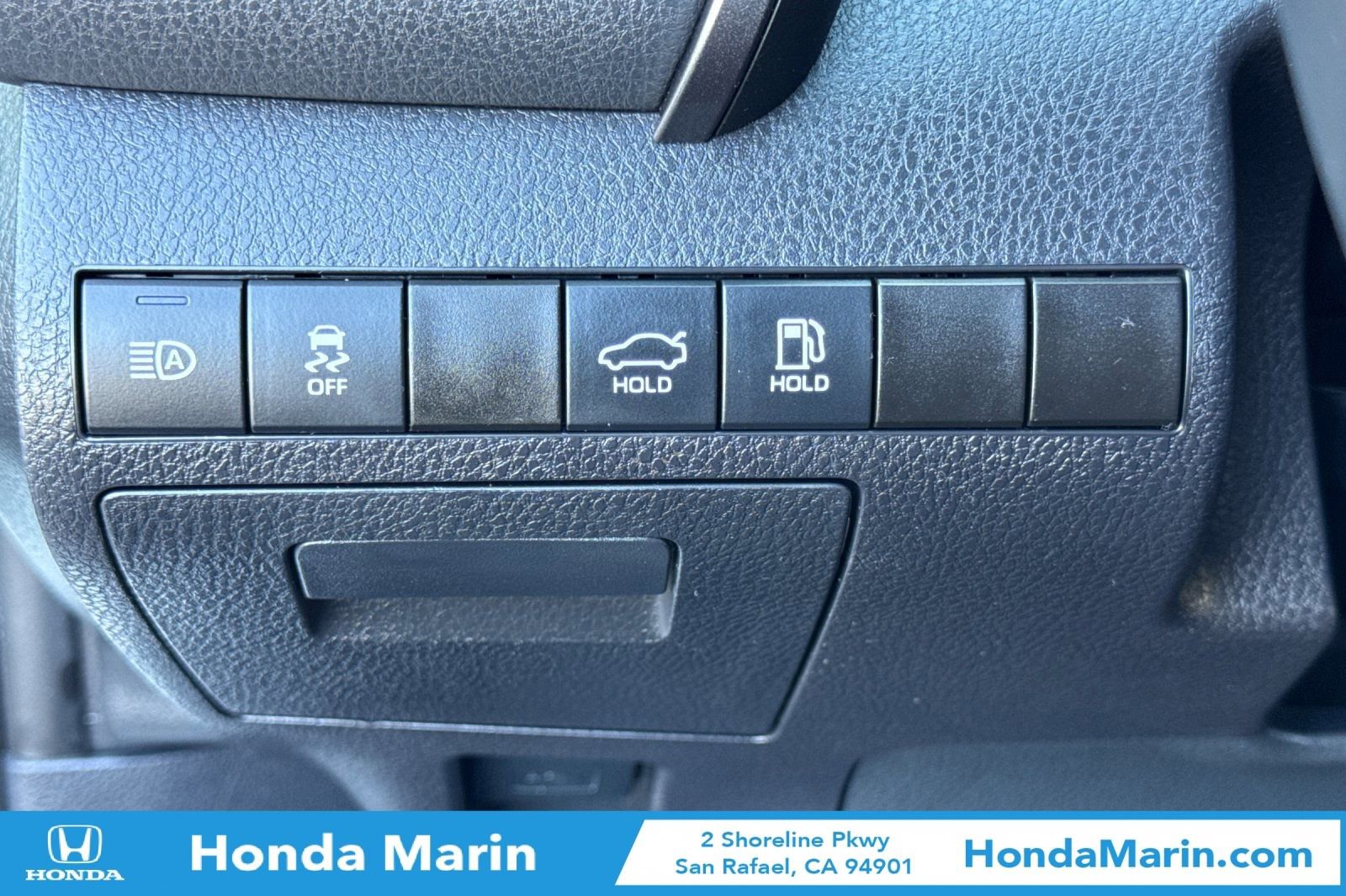 Used 2023 Toyota Camry SE image 31