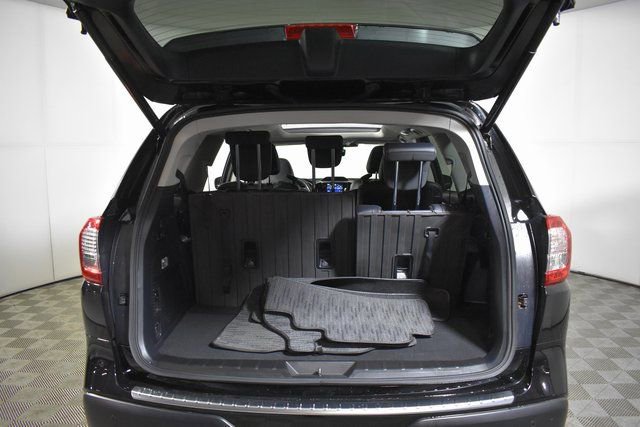 Used 2023 Subaru Ascent Touring image 37