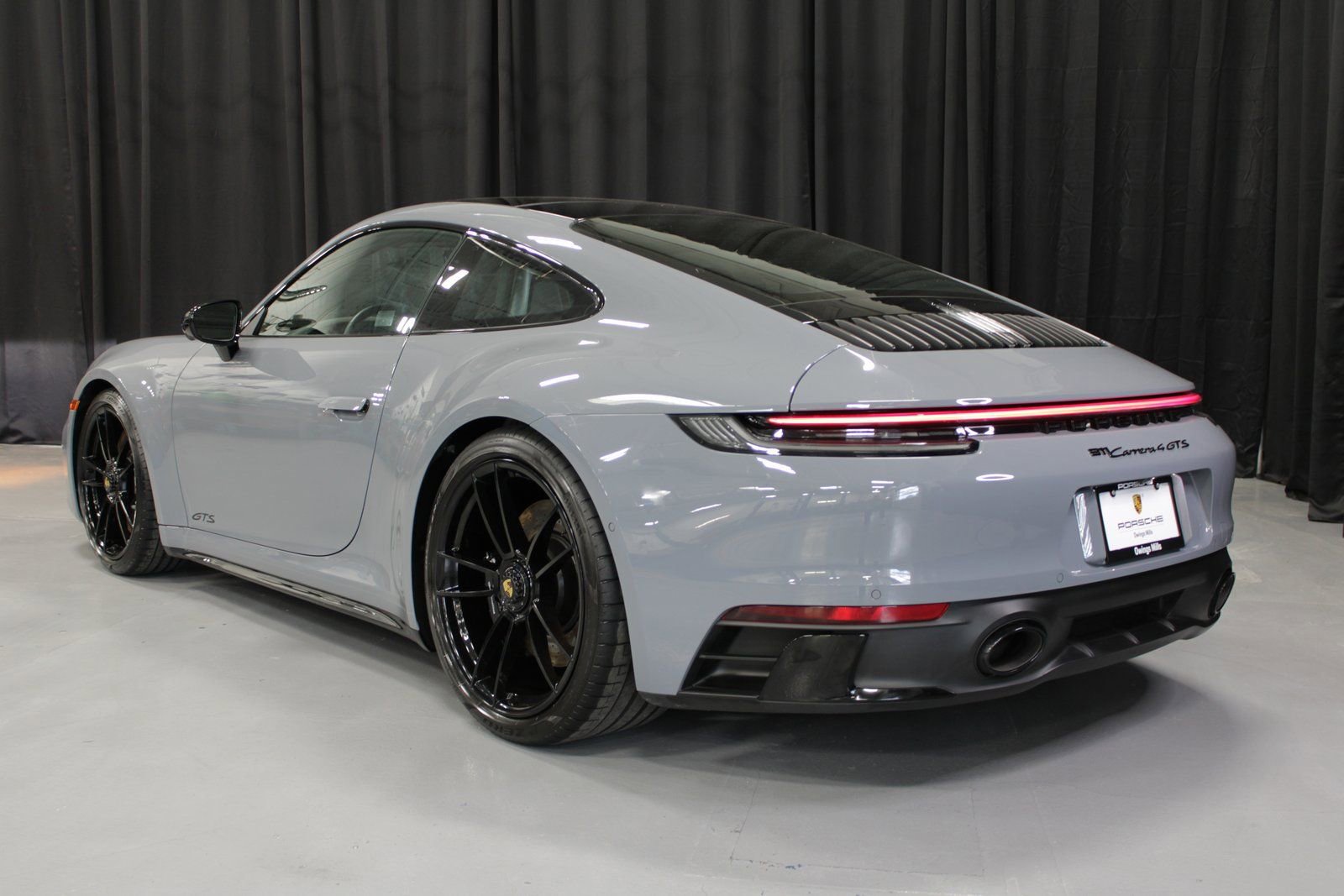 Certified 2024 Porsche 911 Carrera 4 GTS image 3