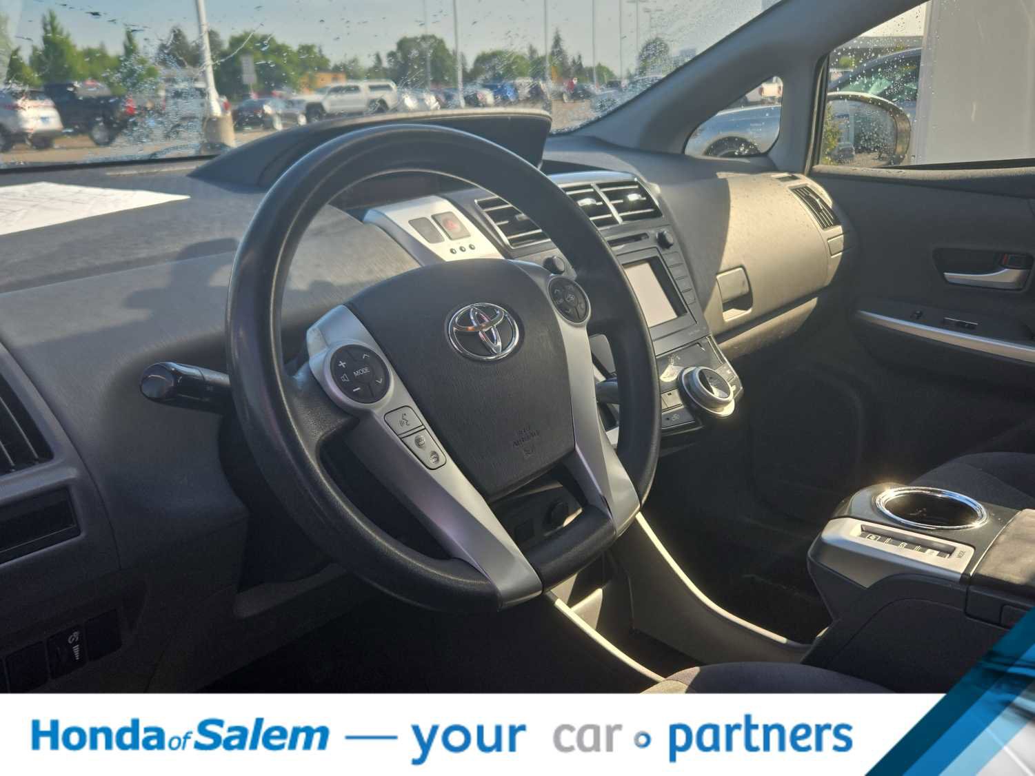 Used 2012 Toyota Prius V Three FWD image 2