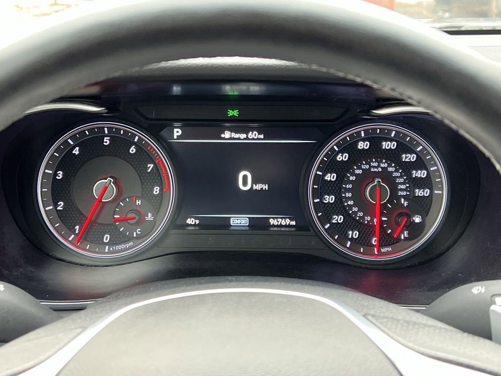 Used 2019 Genesis G70 2.0T Advanced image 15