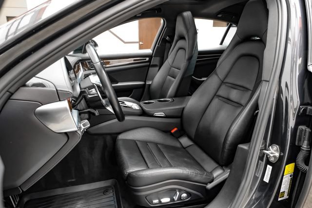 Used 2018 Porsche Panamera 4S AWD/4WD image 33
